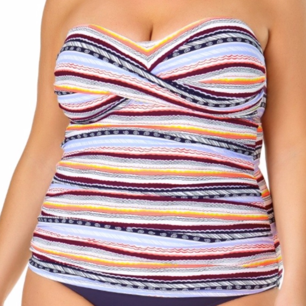 Anne Cole Plus Twist Front Bandeau Tankini Top